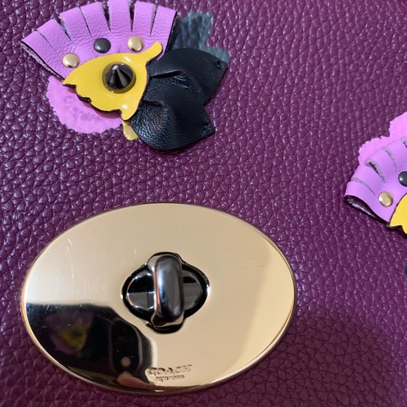 COACH LEATHER SLING BAG - Picture 3 of 11